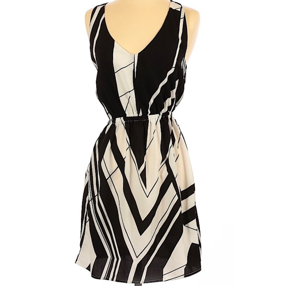 Love on a Hanger casual dress
